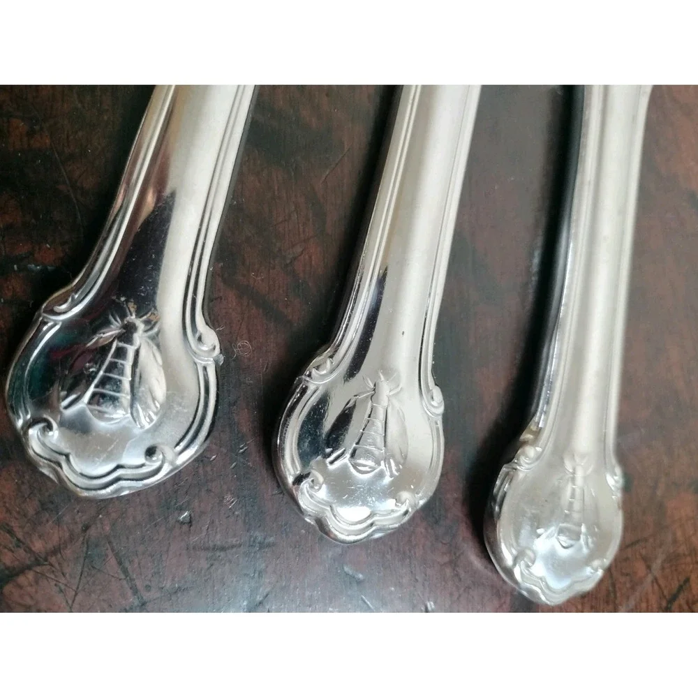 Wallace Napoleon Bee Flatware Dinner Knives Lot of 3 Stainless Steel China
